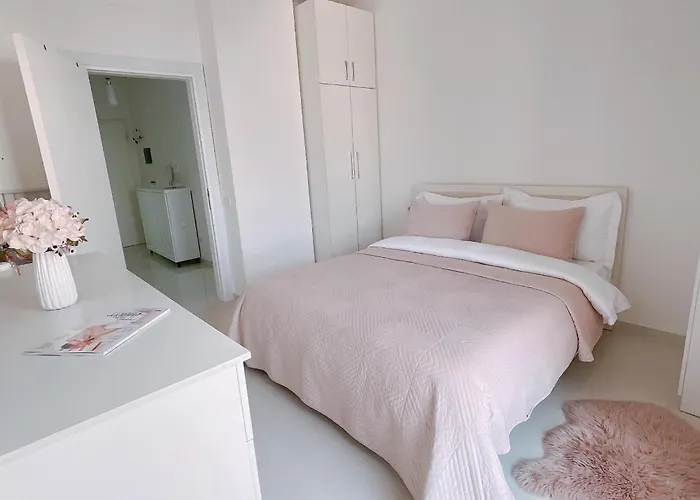 Kristin's